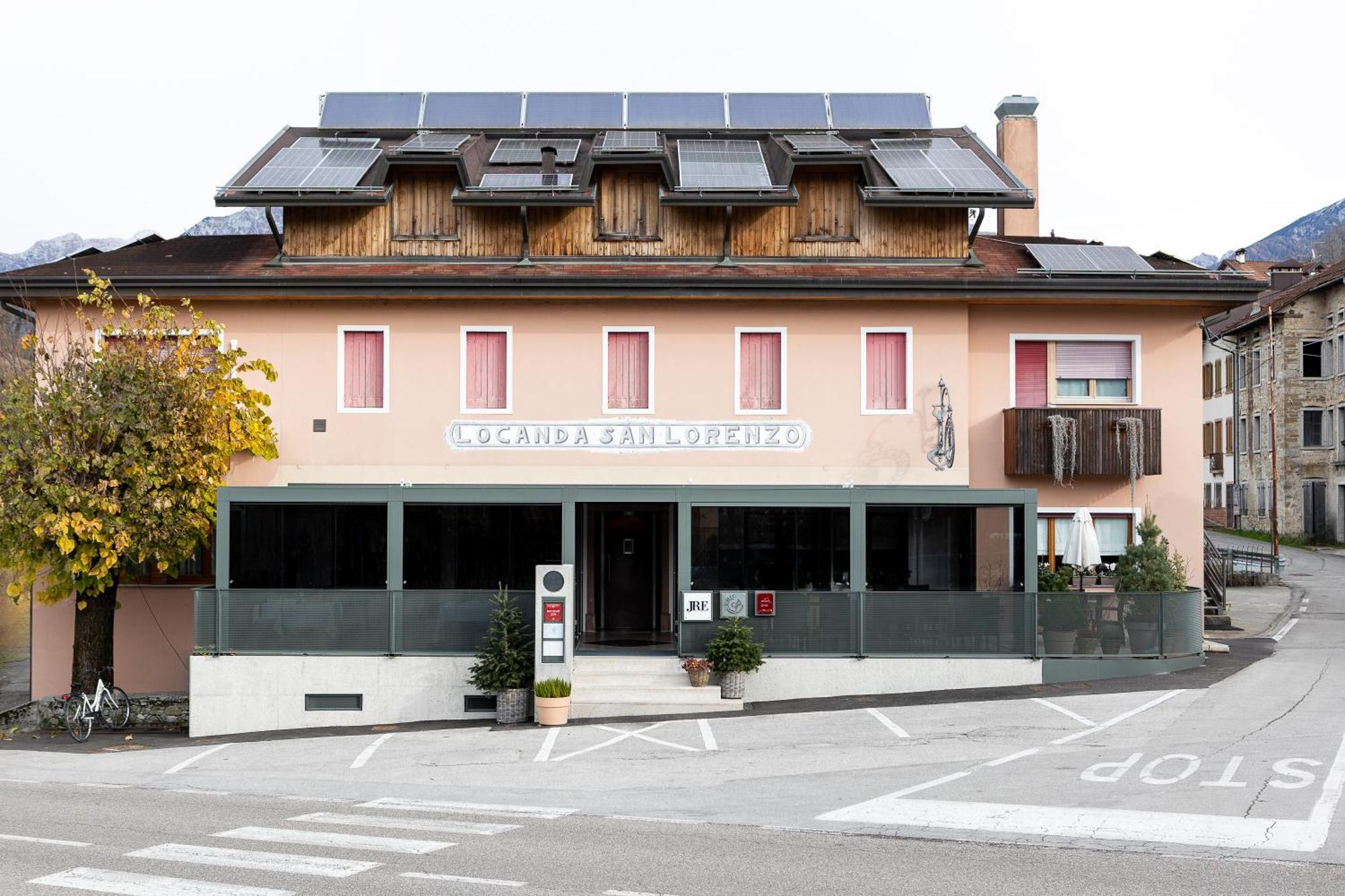 Locanda San Lorenzo Puos d'Alpago Bagian luar foto